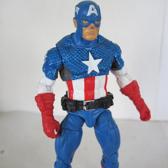 2013 Marvel 4" figure: Captain America - Picture 1 of 4